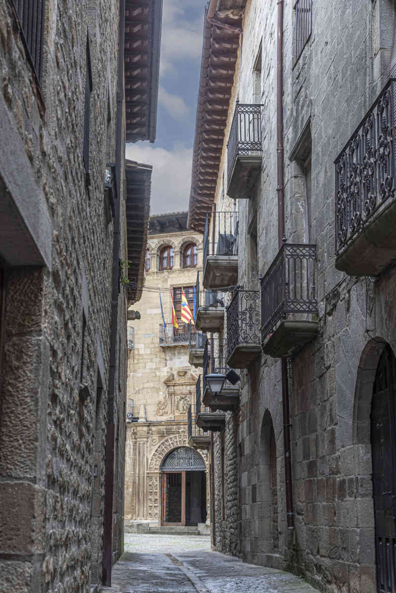 Zaragoza - Sos del Rey Católico 25.jpg